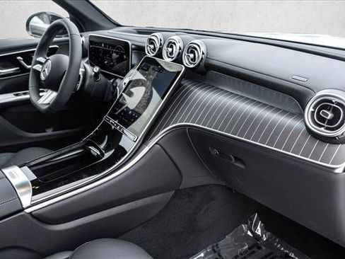 New 2026 Mercedes-Benz GLC 300 4MATIC image 26