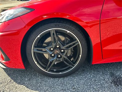 Used 2024 Chevrolet Corvette Stingray Preferred Cpe w/ 2LT image 11