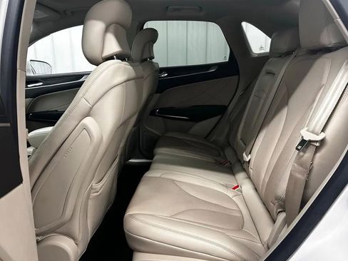 Used 2019 Lincoln MKC Reserve w/ MKC Climate Package image 18