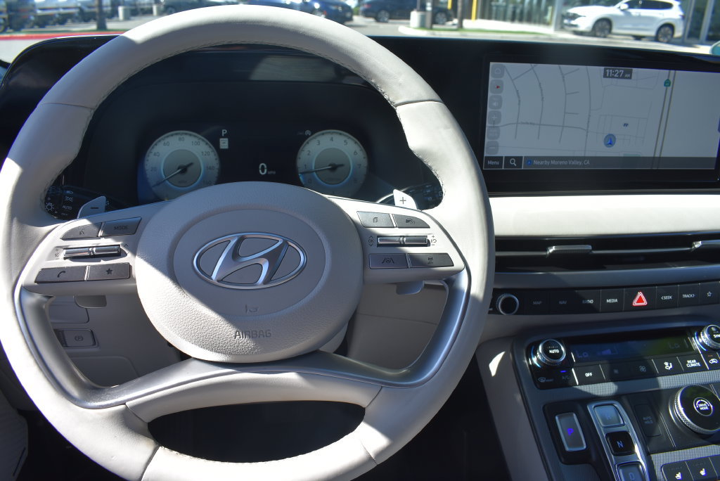 Certified 2023 Hyundai Palisade Limited FWD image 26
