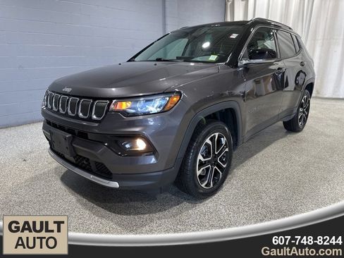 Used 2022 Jeep Compass Limited AWD/4WD image 4