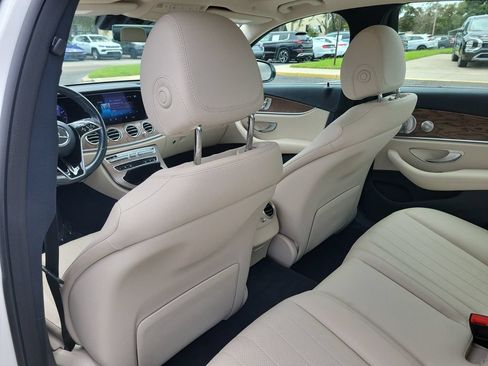 Used 2021 Mercedes-Benz E 350 4MATIC Sedan w/ Premium Package image 8