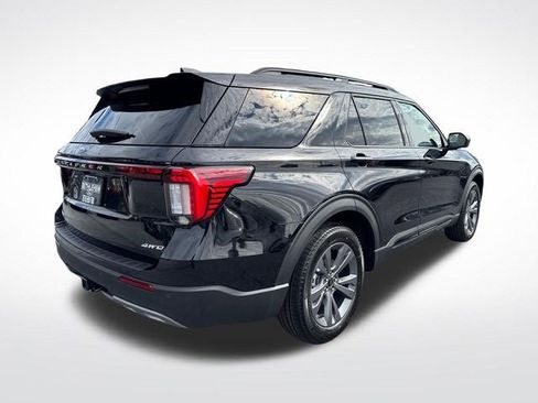 New 2026 Ford Explorer Active AWD/4WD image 6