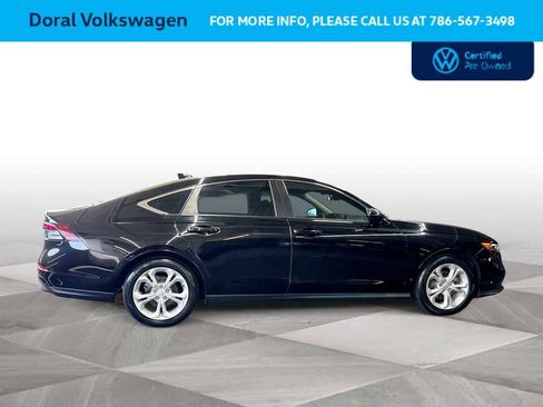 Used 2023 Honda Accord LX image 9