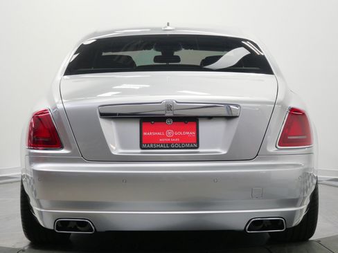 Used 2013 Rolls-Royce Ghost RWD image 8