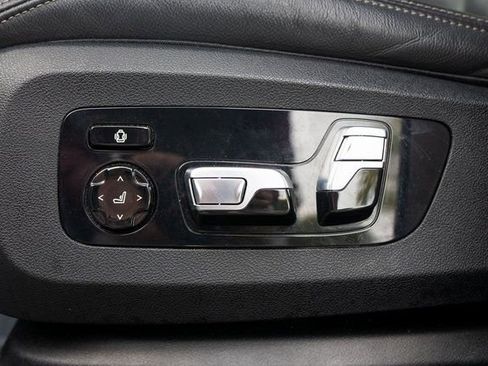 Used 2022 BMW X7 xDrive40i w/ Premium Package image 20