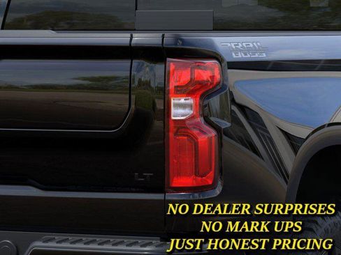 New 2026 Chevrolet Silverado 1500 LT Trail Boss w/ LT Trail Boss Premium Package AWD/4WD image 11