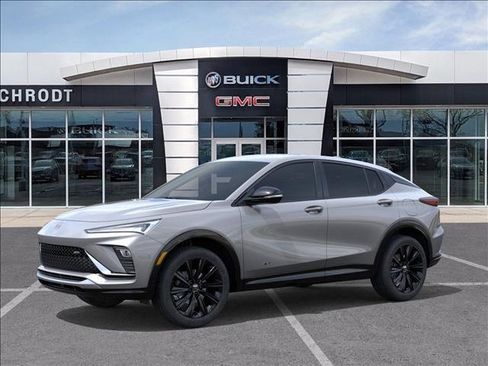 New 2026 Buick Envista Sport Touring image 2