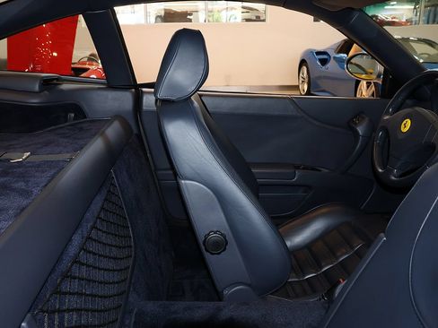 Used 1999 Ferrari 550 Maranello Coupe RWD image 35