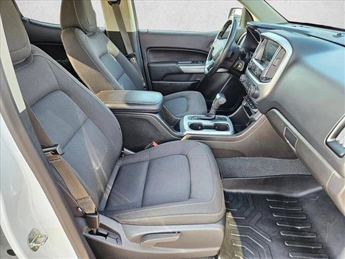 Used 2021 Chevrolet Colorado LT RWD image 19