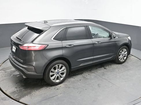 Used 2019 Ford Edge Titanium w/ Cold Weather Package AWD/4WD image 30