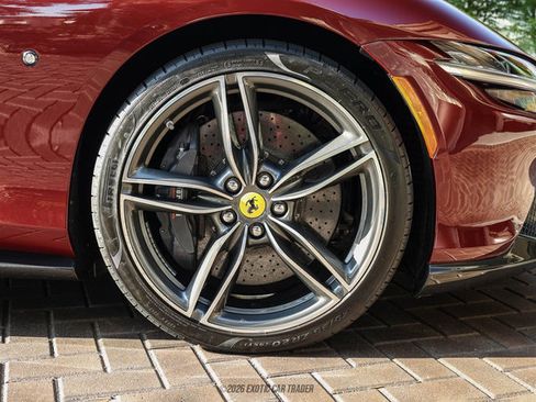 Used 2025 Ferrari Roma Spider RWD image 59