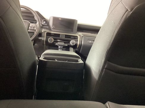 Used 2024 Toyota Tacoma SR5 AWD/4WD image 24
