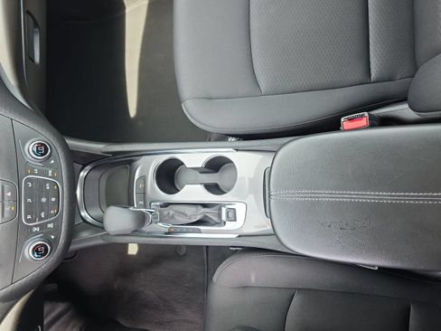 Used 2024 Chevrolet Malibu LT FWD image 24