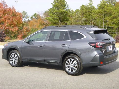 Certified 2025 Subaru Outback Premium w/ Popular Package #1 image 3