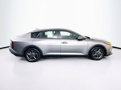 Used 2025 Kia K4 FWD image 10