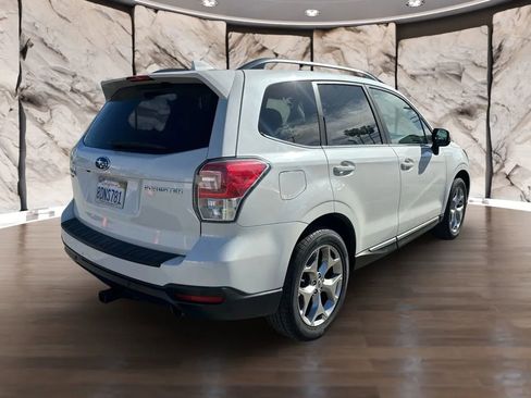 Used 2018 Subaru Forester 2.5i Touring w/ Popular Package #3B image 8