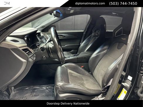 Used 2017 Cadillac CTS V w/ Luxury Package image 18