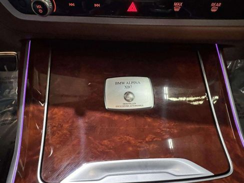 Used 2023 BMW ALPINA XB7 ALPINA XB7 image 28
