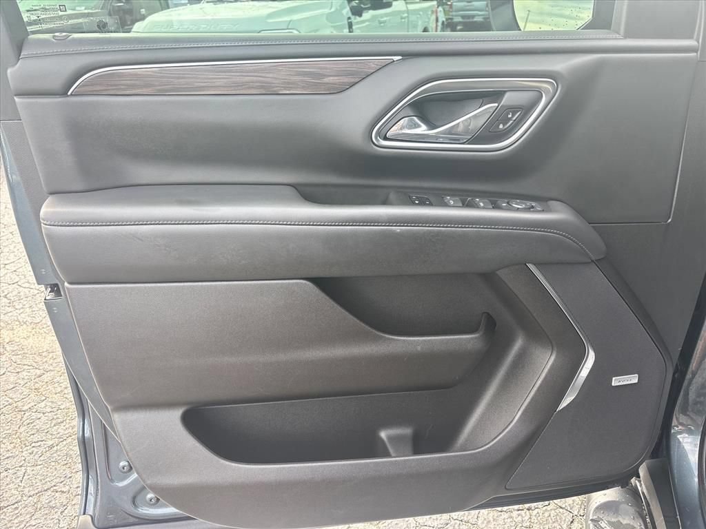 Used 2021 Chevrolet Tahoe Z71 AWD/4WD image 25