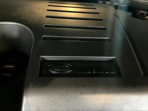 Used 2020 Land Rover Defender 110 X image 39