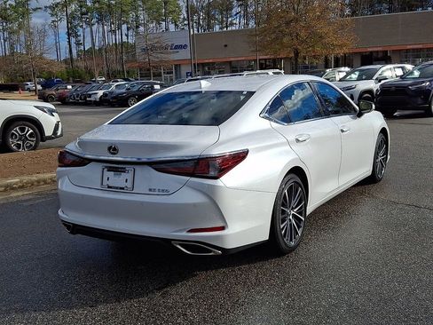 Used 2024 Lexus ES 350 w/ Premium Package image 6