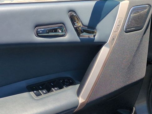 Certified 2023 BMW iX M60 w/ Executive Package AWD/4WD image 15
