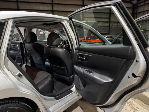 Used 2017 Nissan Altima 2.5 SL w/ Technology Package image 21