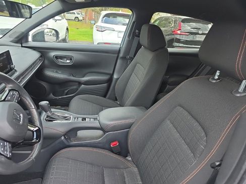 Used 2024 Honda HR-V Sport image 11