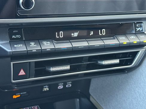 Used 2026 Toyota Camry LE image 19