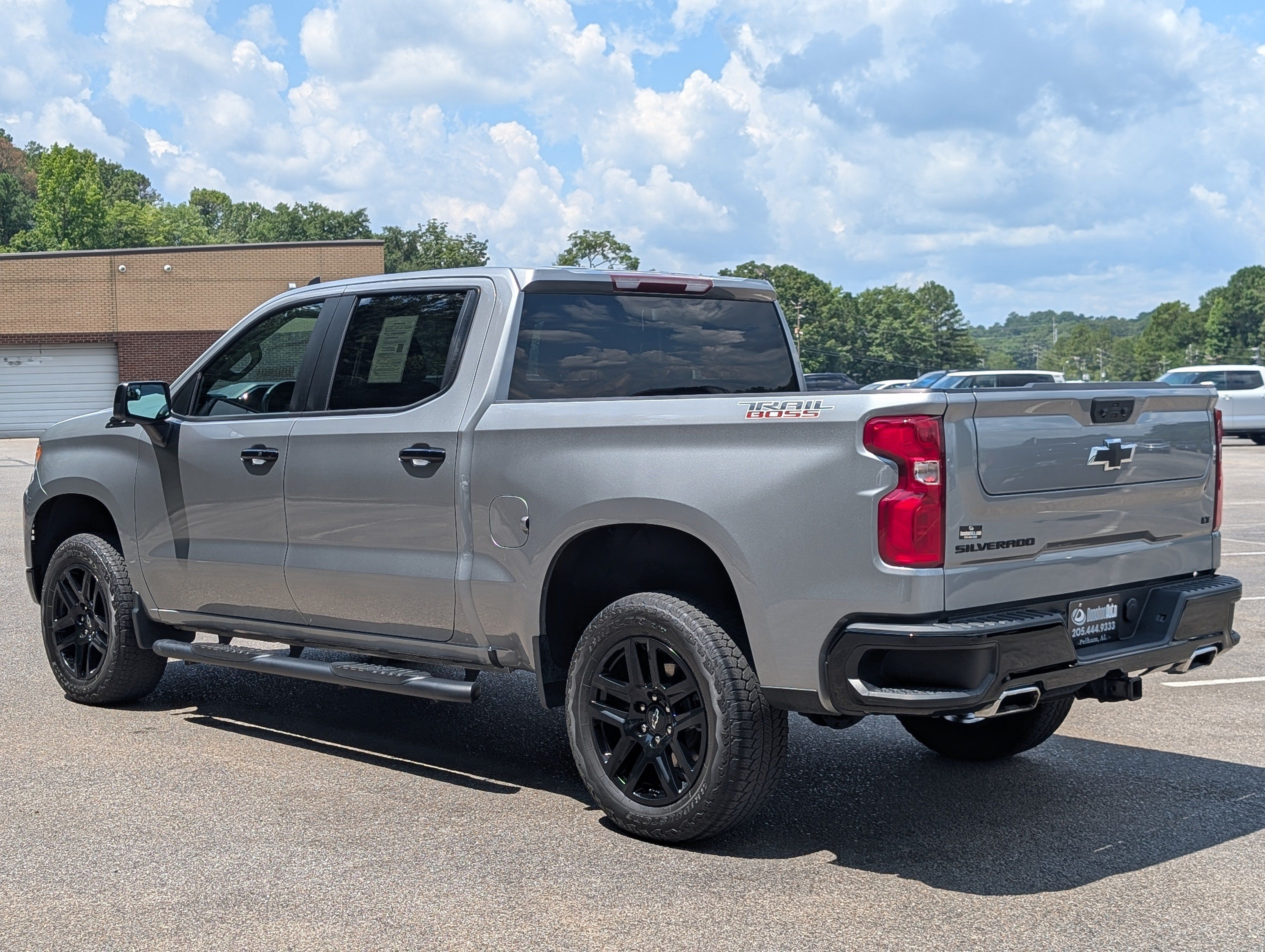 Used 2023 Chevrolet Silverado 1500 LT Trail Boss w/ Protection Package AWD/4WD image 7