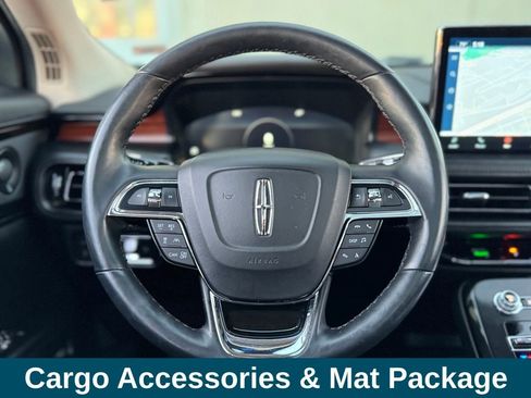 Used 2022 Lincoln Nautilus Reserve w/ Equipment Group 201A image 8