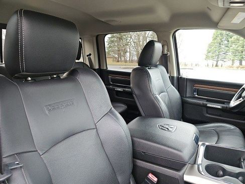 Used 2017 RAM 1500 Laramie w/ Convenience Group image 12