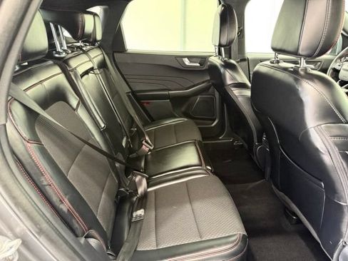 Used 2025 Ford Escape ST-Line Select AWD/4WD image 25