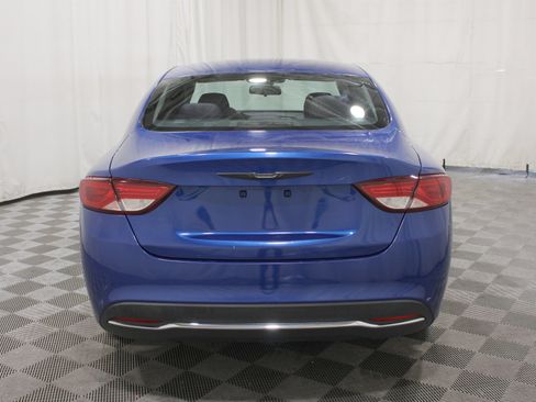 Used 2015 Chrysler 200 Limited FWD image 25