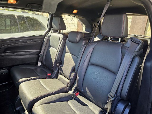 Used 2025 Honda Odyssey Sport-L image 7