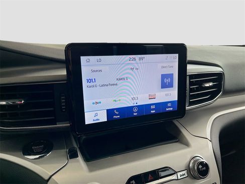 Used 2024 Ford Explorer XLT w/ Equipment Group 202A image 13