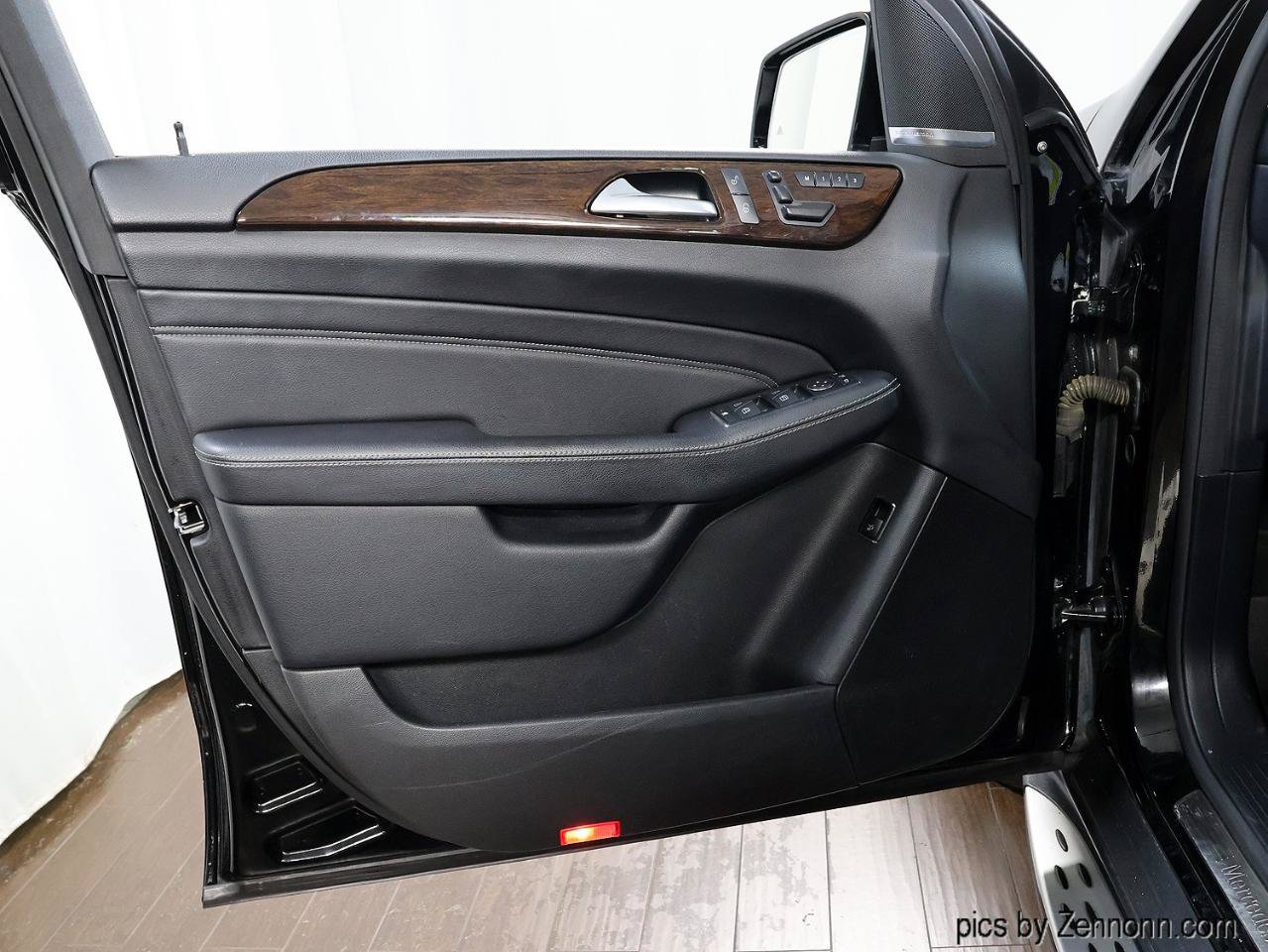 Used 2013 Mercedes-Benz ML 350 4MATIC image 25