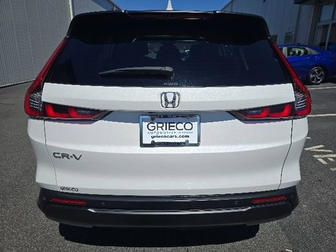 Used 2024 Honda CR-V EX-L image 7