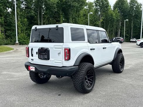 Used 2025 Ford Bronco Badlands AWD/4WD image 4