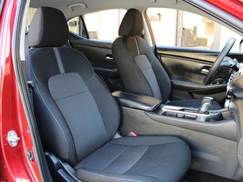 Used 2023 Nissan Sentra SV FWD image 11
