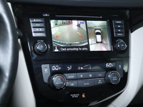 Certified 2022 Nissan Rogue Sport SL w/ Premium Package image 32