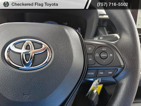 Used 2026 Toyota Corolla LE image 15
