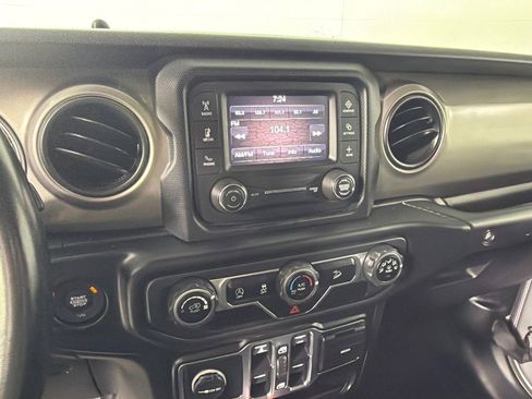 Used 2020 Jeep Wrangler Unlimited Sport S image 15