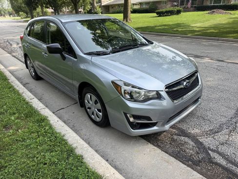 Used 2016 Subaru Impreza 2.0i AWD/4WD image 7