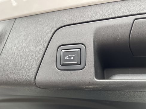 Used 2022 Buick Envision Preferred image 44