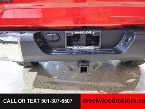 Used 2019 Toyota Tundra SR5 w/ SR5 Upgrade Package AWD/4WD image 60