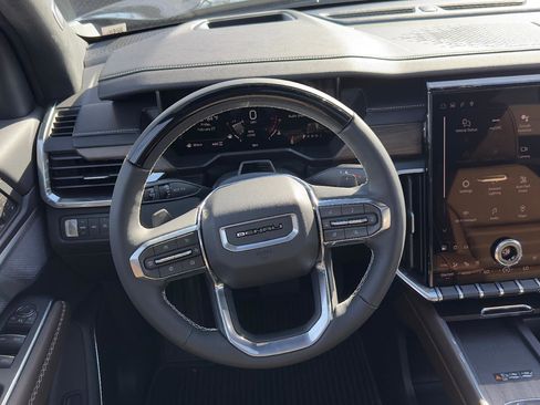 New 2026 GMC Acadia Denali Ultimate image 12