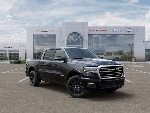 New 2026 RAM 1500 Laramie AWD/4WD image 5