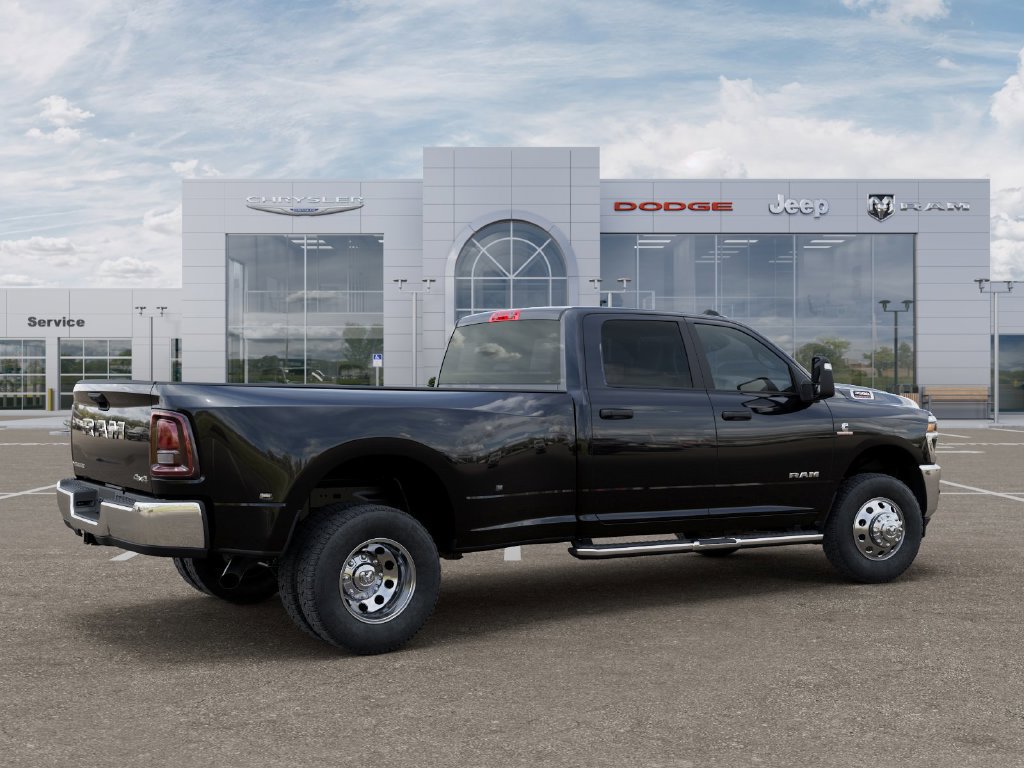 New 2026 RAM 3500 Big Horn w/ Bed Utility Group AWD/4WD image 4